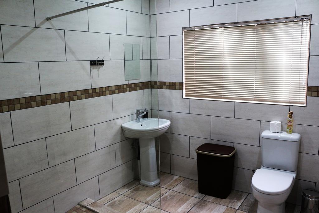 Hotel Hummingbird'S Nest à Mbombela Extérieur photo
