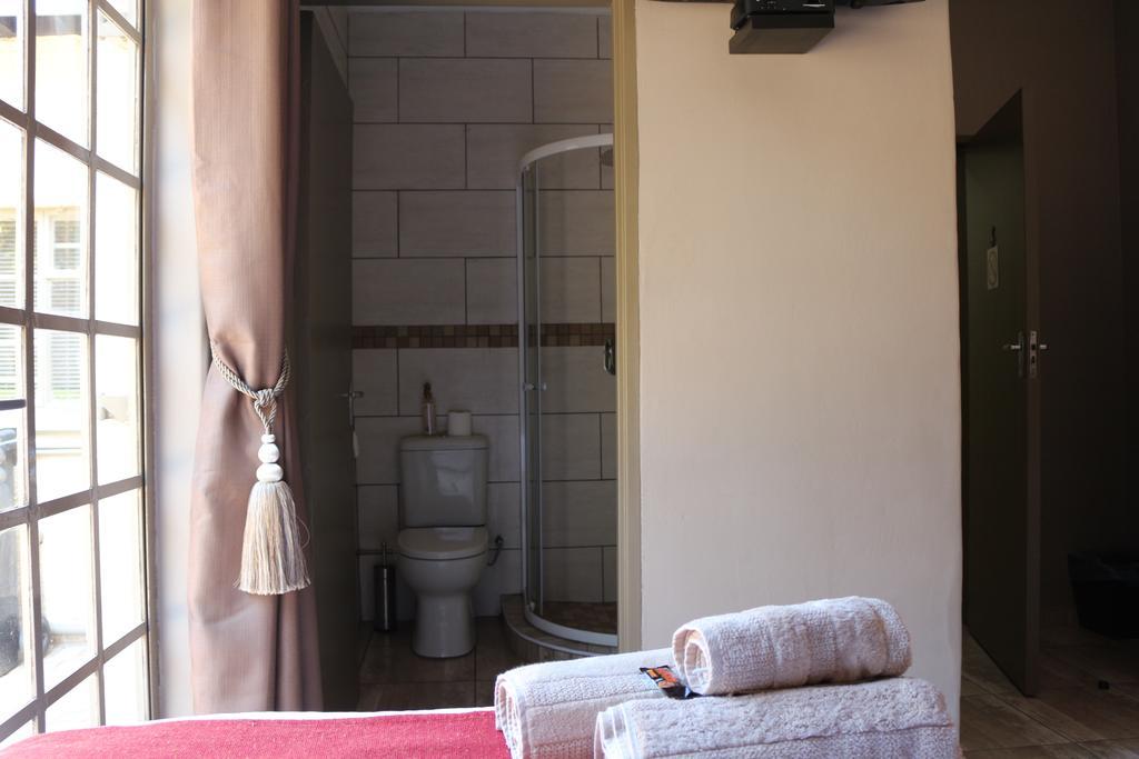 Hotel Hummingbird'S Nest à Mbombela Extérieur photo
